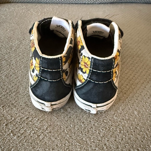 Kids Floral Cow Print High-Top Vans - Picture 4 of 6
